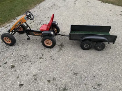 Berg Gokart mit Anhänger