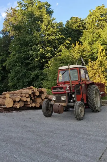 Traktor Massey Ferguson 135