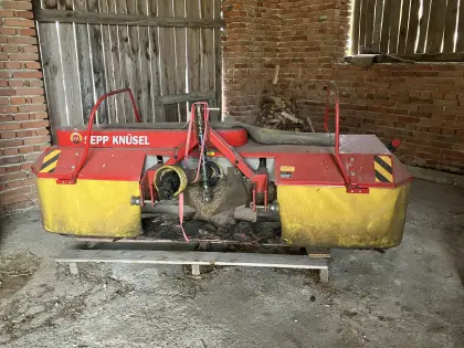 Sepp Knüsel BLITZ SM260 Frontmähwerk