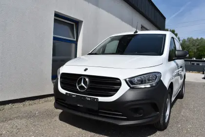 Mercedes Citan Kasten 110 CDI mit AHK, netto € 20.750,-