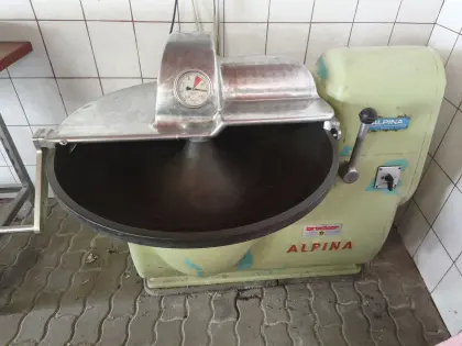 Klassischer Fleischkutter Alpina PB 60