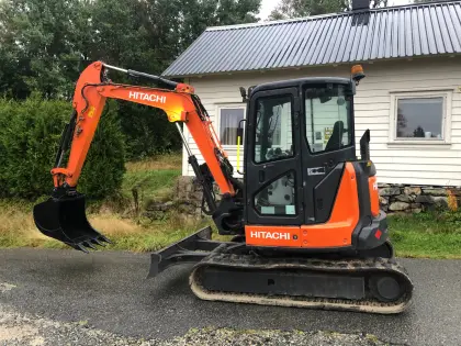 Hitachi ZX48U Bagger mit Klima, Radio, hydr. Schnellspanner