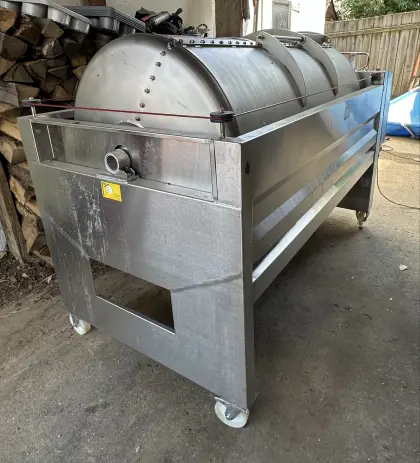 Weinpresse 800 l Skrlj