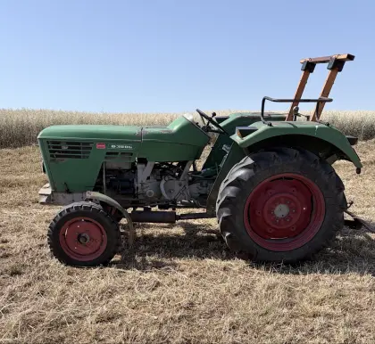 Deutz 3006, 25 km/h, Mähwerk, Getriebe überholt Deutz D 3006