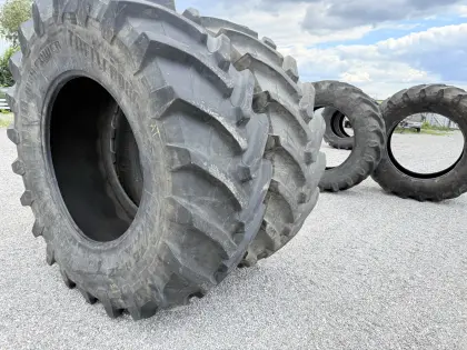 Reifen 710/75R42 Trelleborg TM 900 Traktorreifen