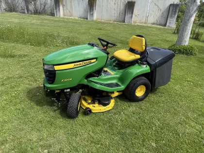 Rasentraktor John Deere X300R