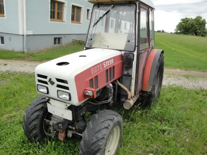 Steyr 8075 Schmalspur, Allrad