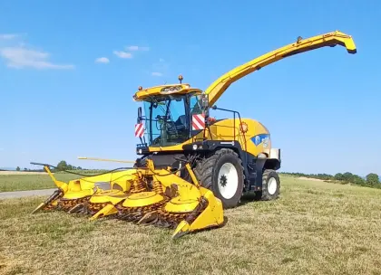 New Holland FR9050