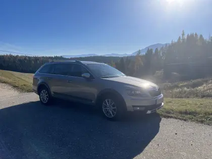 Verkaufe Skoda Octavia Scout 2.0 TDI 4x4 DSG