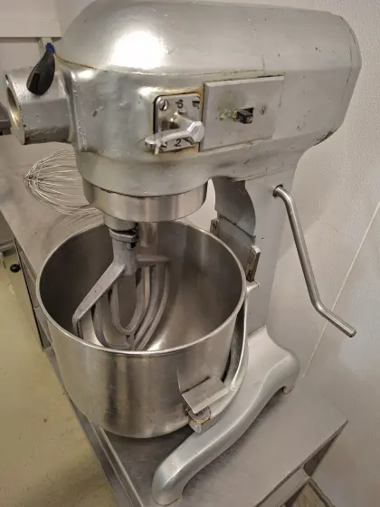 Rührmaschine HOBART 20 l