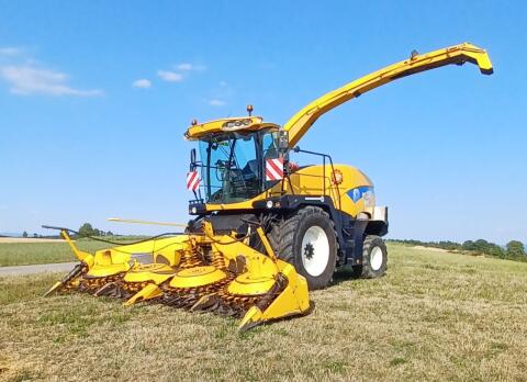 New Holland FR9050