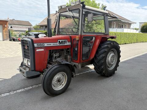 Massey Ferguson 560-S8 MF 560