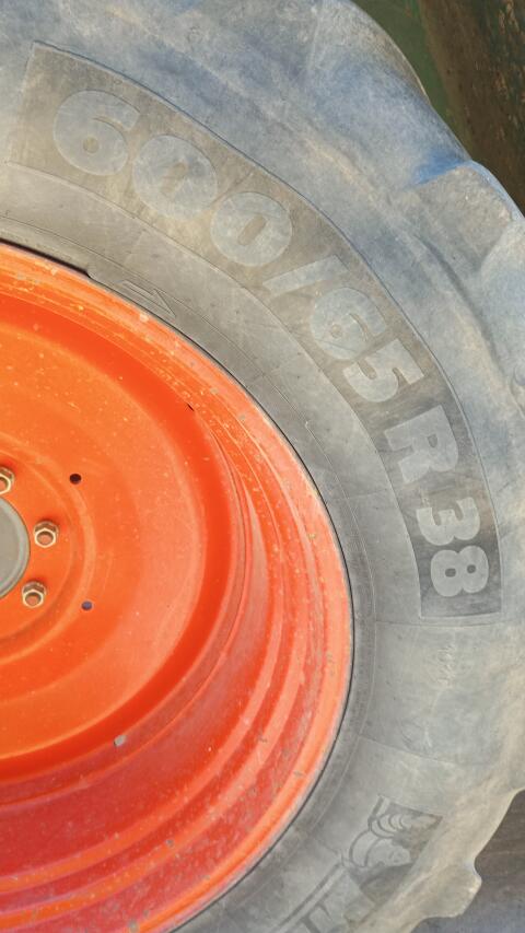 Traktor-Reifen 600/65 R 38 Michelin