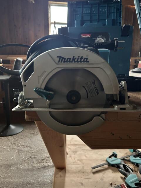 Makita Handkreissäge