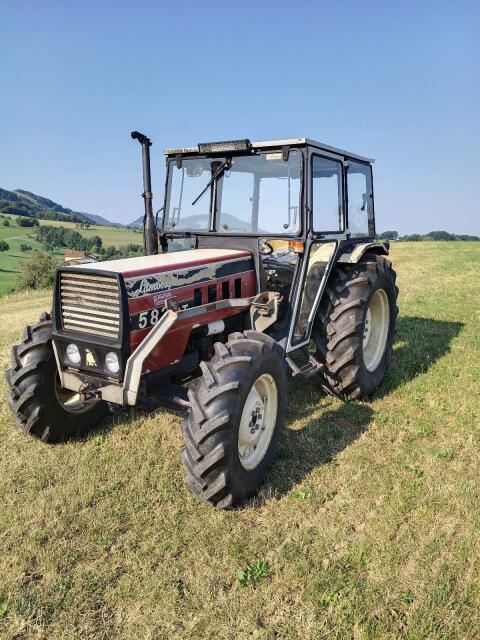 Allrad-Traktor 580 DT