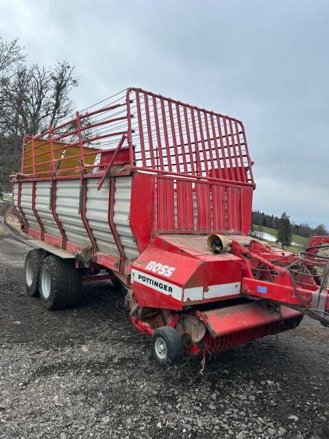 Pöttinger BOSS 3 Tandem Ladewagen