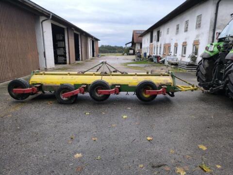 Omarv Mulcher, Häcksler
