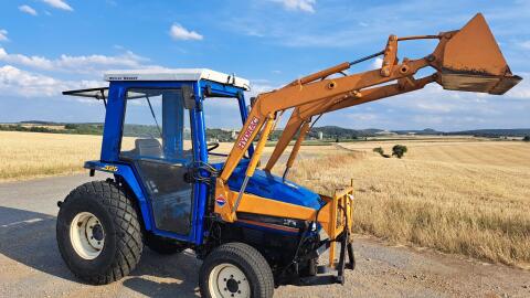 Kleintraktor ISEKI TU 320 - Allrad