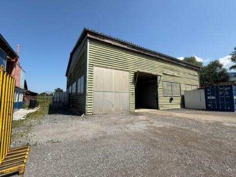 Lagerhalle, Stahlkonstruktion, 20 x 20 m, 400 m² Lagerfläche