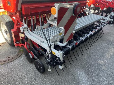 Suche Striegel Vitasam 3000 (Pöttinger)