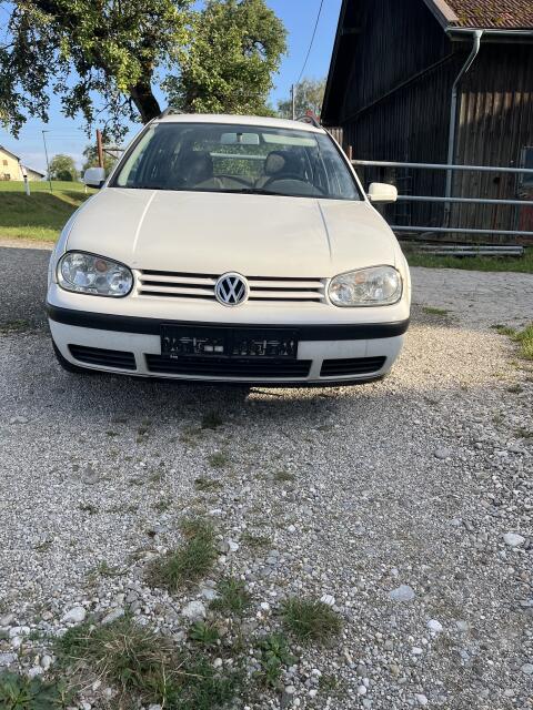 VW Golf 4