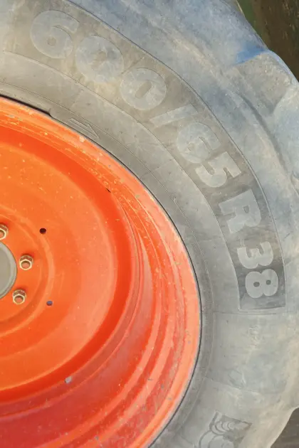 Traktor-Reifen 600/65 R 38 Michelin
