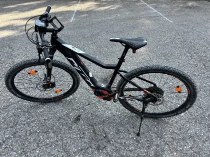KTM E-Bike Macina Race 293