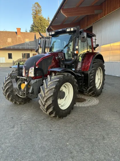 Valtra N 123 Direct
