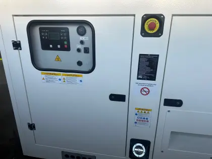 Stromaggregat 60 kVA, Mietversion DS 65 VM5