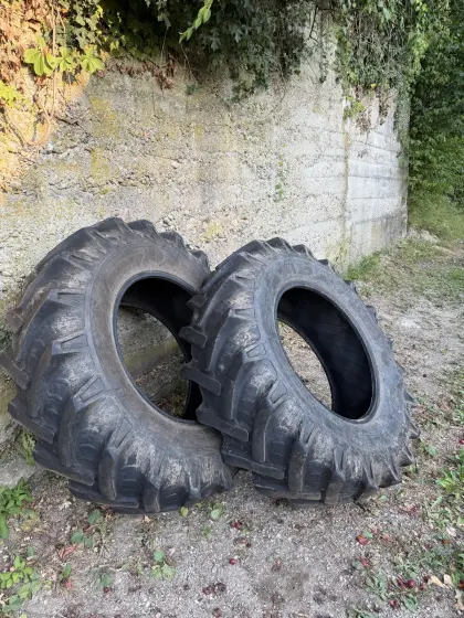 16.9-28 Vorderreifen