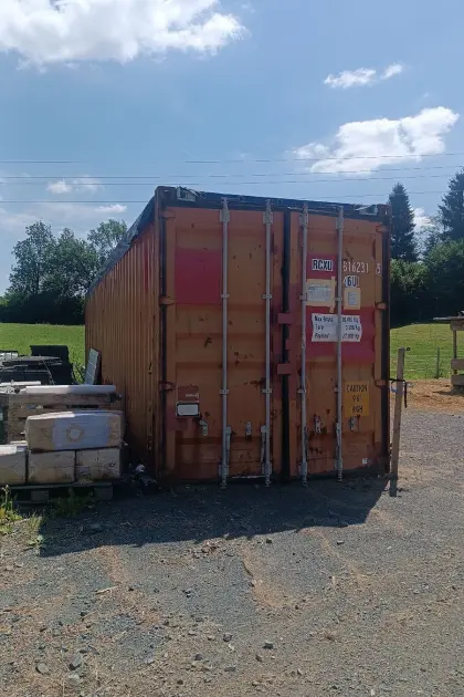Container mit Planendach, extra hoch