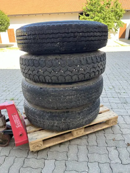 Verkaufe 4 Kipperreifen 11.00 R 20