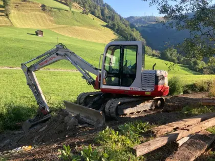 Takeuchi TB175