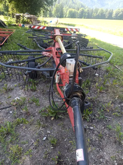 Vicon Andex 653 Wurmschwader