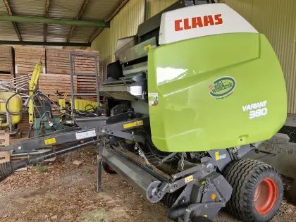 Rundballenpresse Claas Variant 380