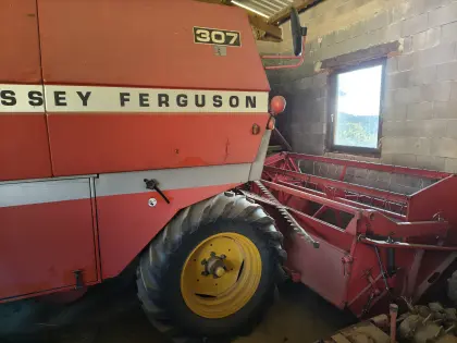 Massey Ferguson 307