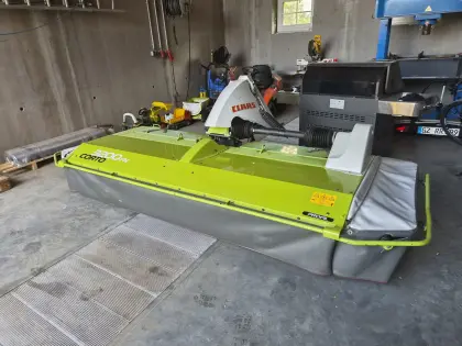 Lieferung österreichweit möglich: CLAAS CORTO 3200 FN