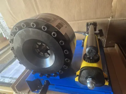 Hydraulikschlauchpresse