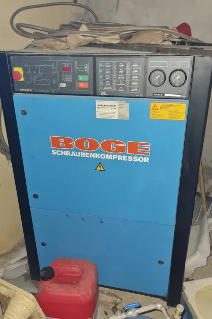 BOGE Schraubenkompressor reparaturbedürftig