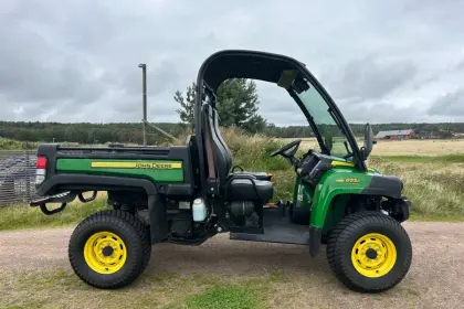 John Deere Gator 855D
