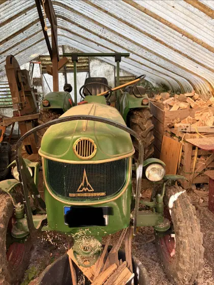 Deutz D 40 Oldtimer-Traktor, 3-Zylinder luftgekühlt