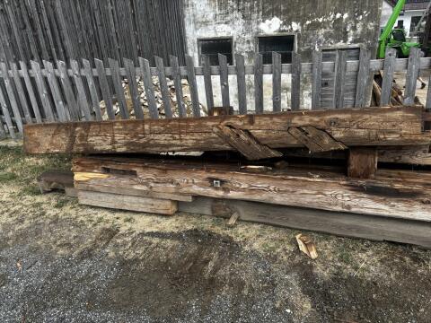 Holzbalken