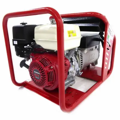 Notstromaggregat 5,4 kW 400 V AVR Benzin mit Rädern