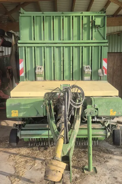 Krone Ladewagen AX 310 GD