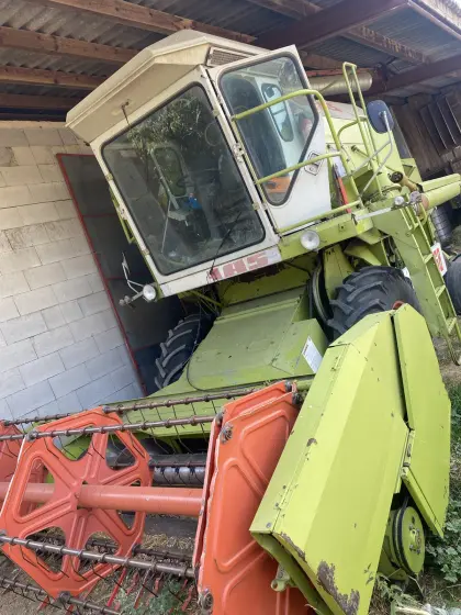 Claas Dominator 68