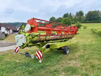 Claas Vario V620