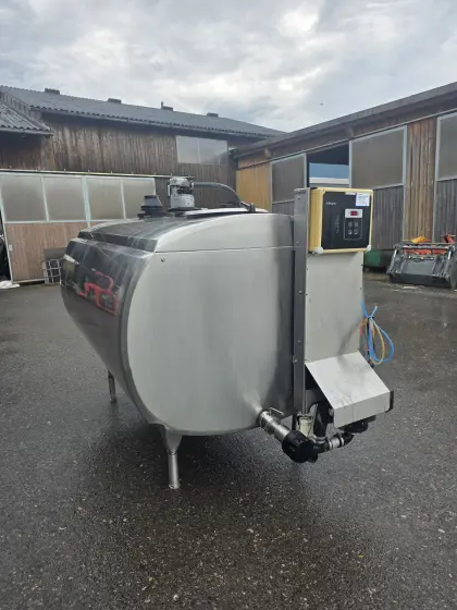 Milchtank 1.600 l