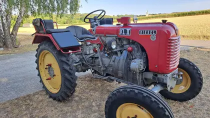 Steyr Traktor T84 (18er)