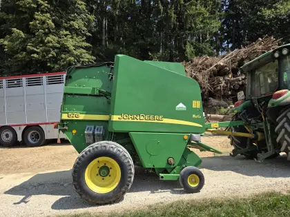 John Deere 578 Rundballenpresse