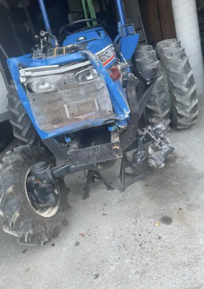 Iseki 3210